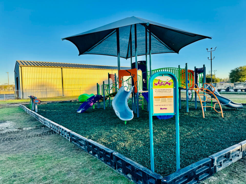 Planet Recess Rubber Mulch Planet Recess Safety Surfacing - Rubber Mulch